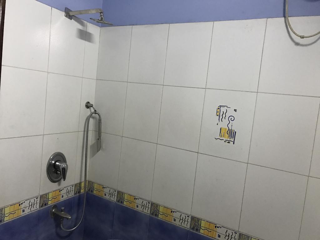 Hotel D R International Амбала Экстерьер фото